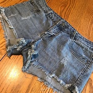 L.E.I. Jean Shorts